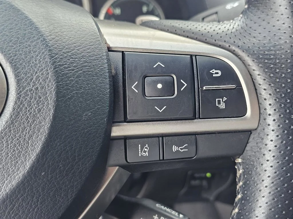 Used 2020  Lexus GS 350 F SPORT image 21