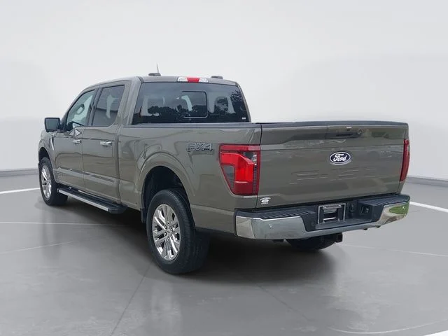 Used 2025 Gray Ford XLT image 5