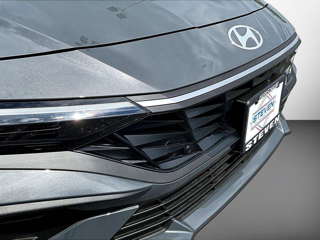 New 2026 Gray Hyundai SEL Sport Plus image 22