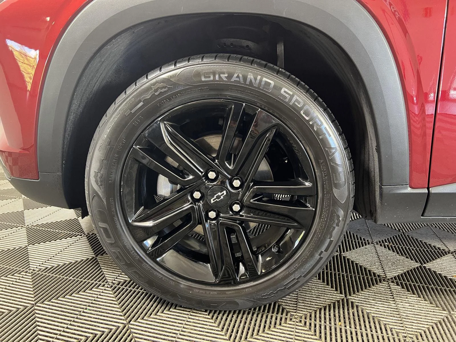 Used 2024 Crimson Metallic Chevrolet ACTIV image 29