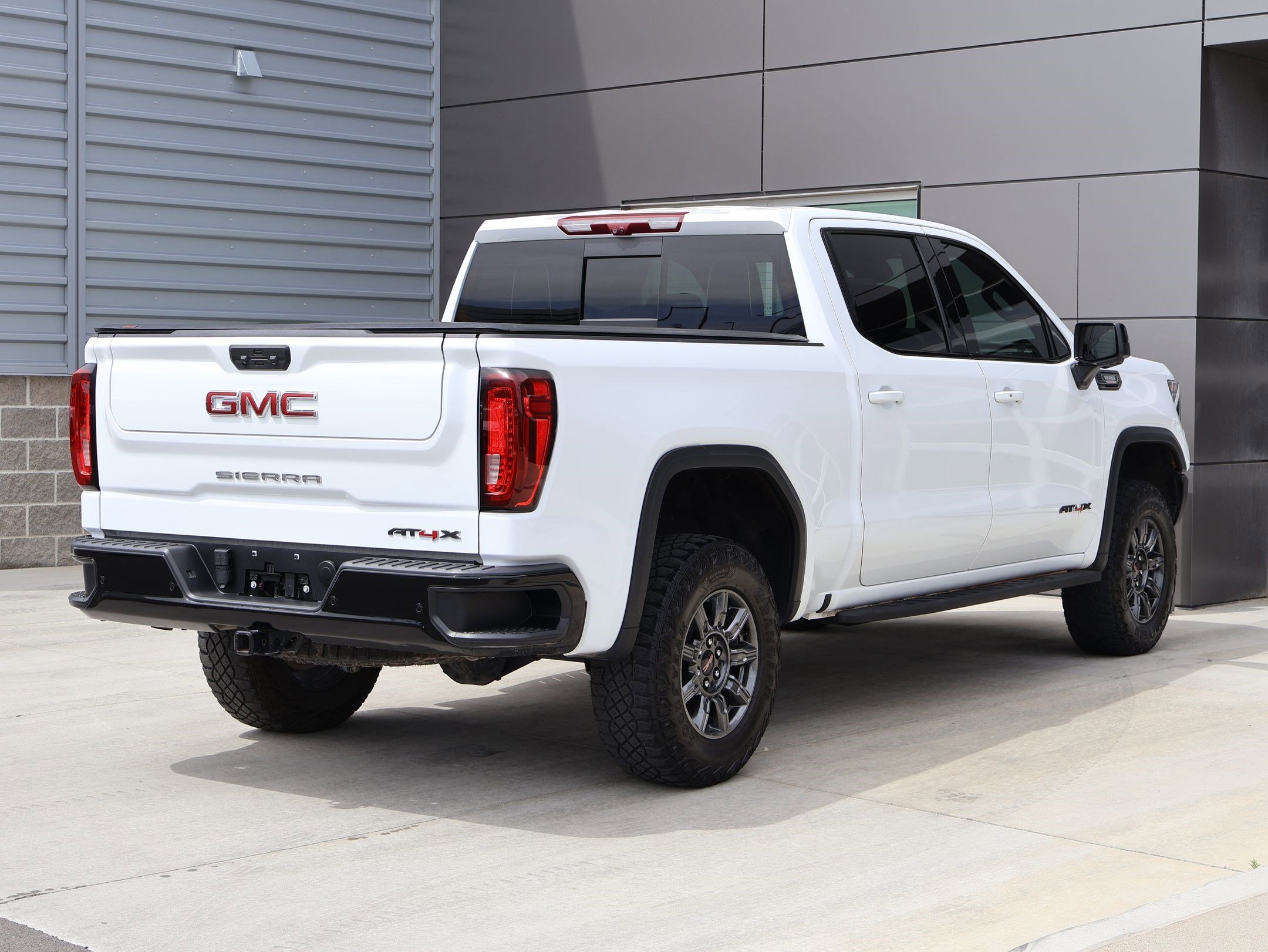 Used 2024 Summit White GMC AT4X image 5