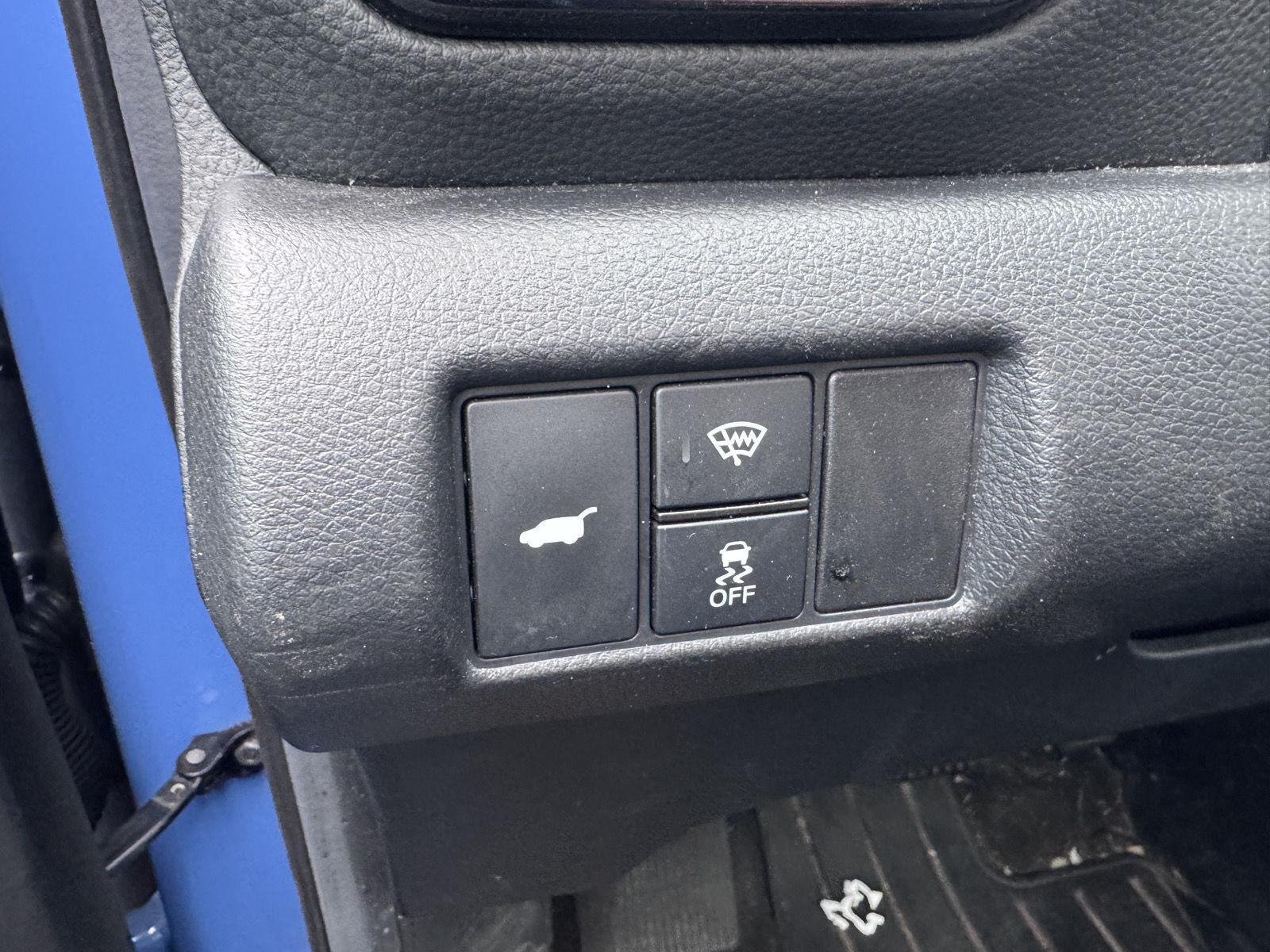 Used 2025 Diffused Sky Blue Pearl Honda TrailSport image 14