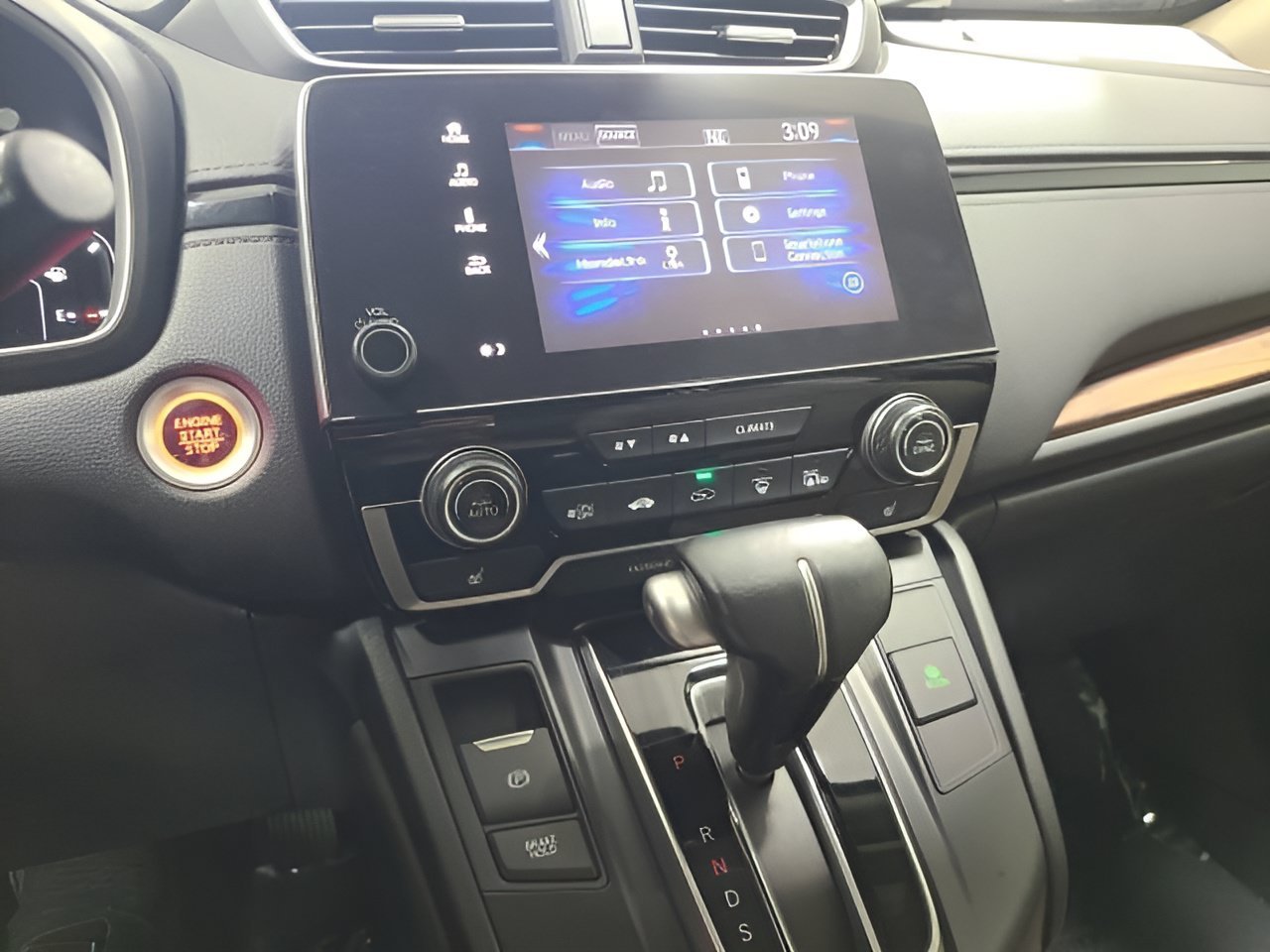 Used 2019 White Honda EX-L image 30