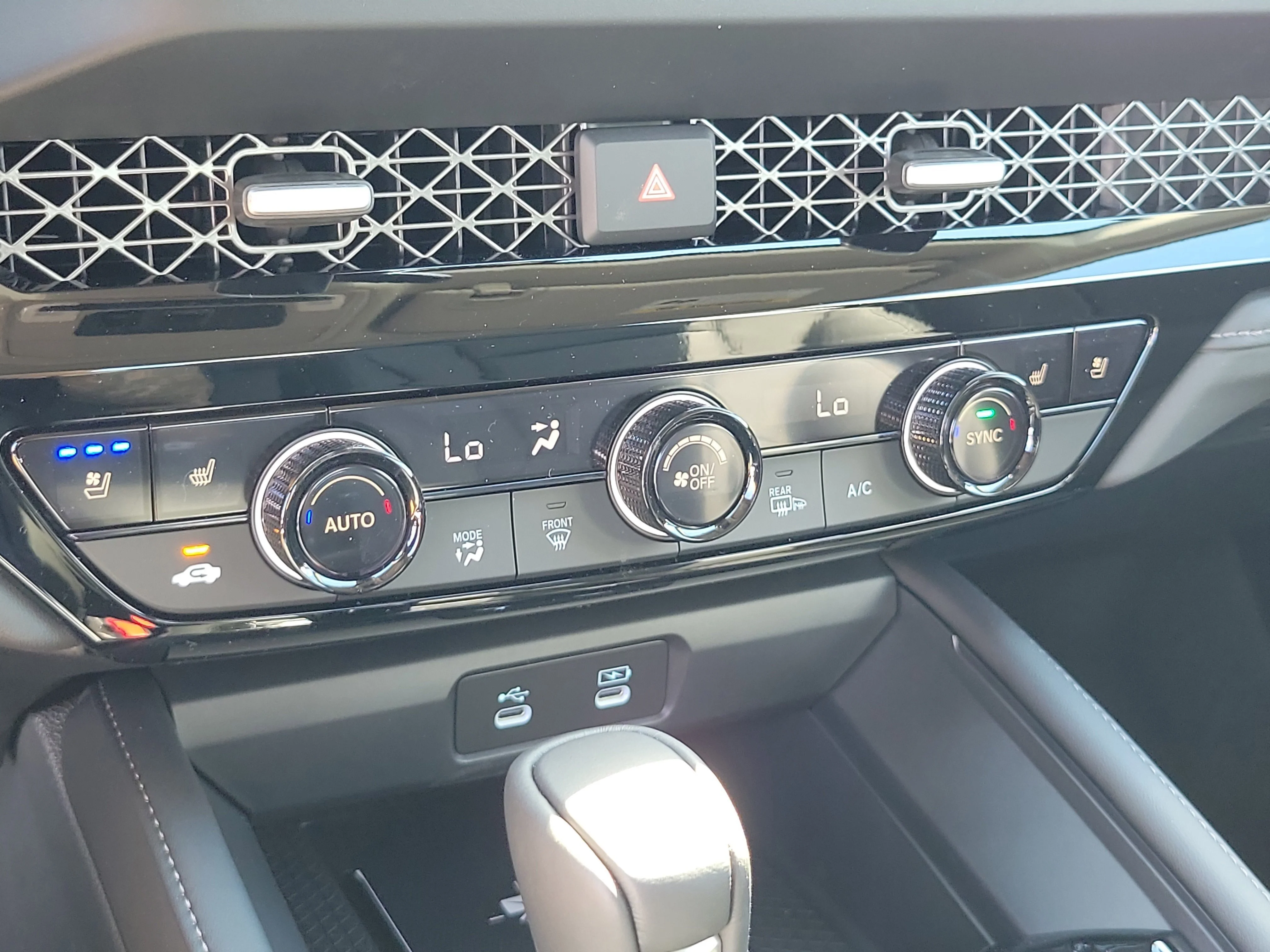 2026 Honda Accord Hybrid Touring - Photo 27