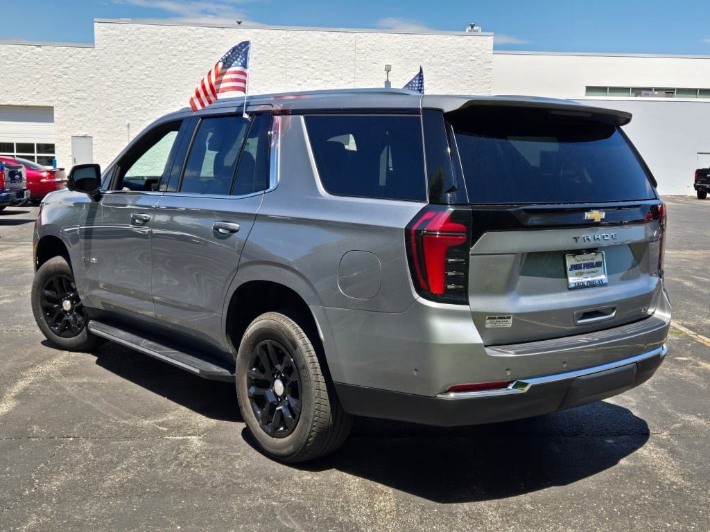 2025 Chevrolet Tahoe LT - Photo 16