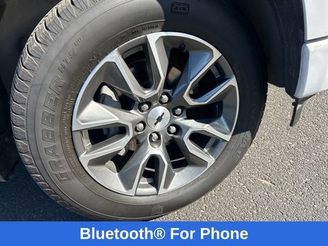 Used 2025 Summit White Chevrolet RST image 11