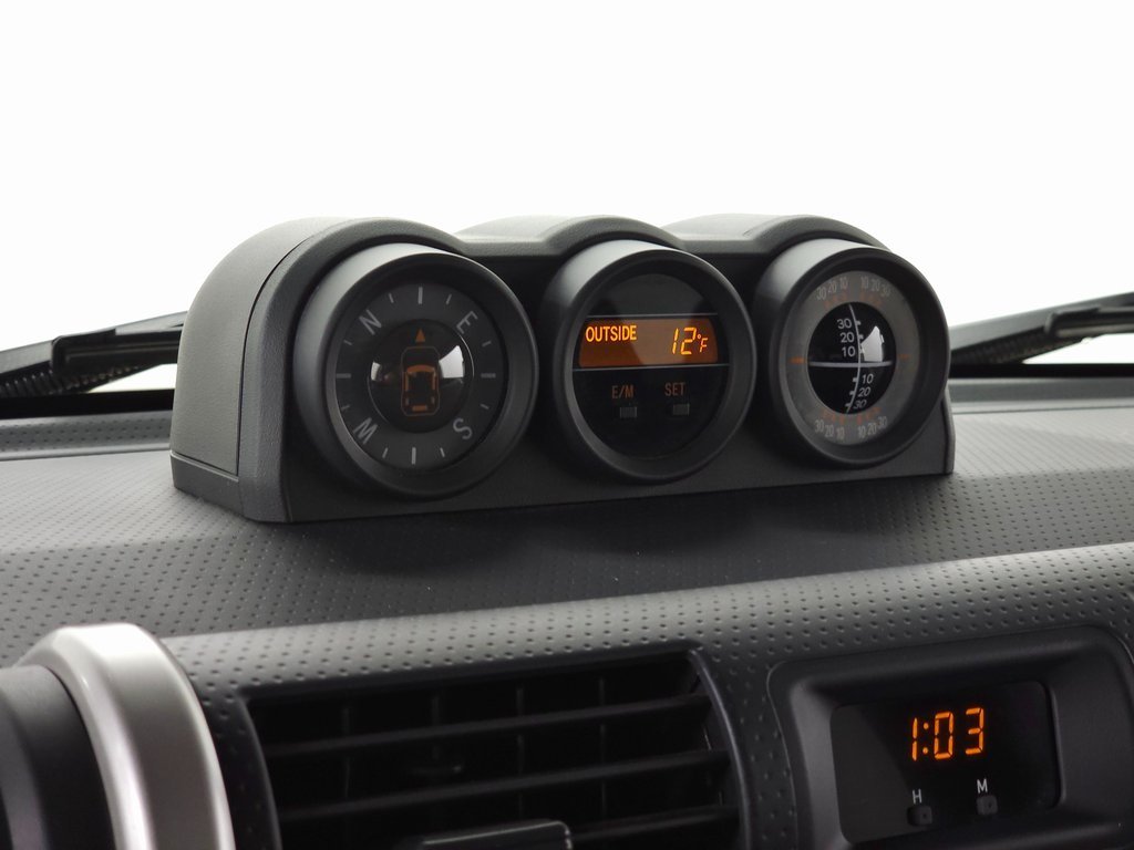 2014 TOYOTA FJ CRUISER - Image 20