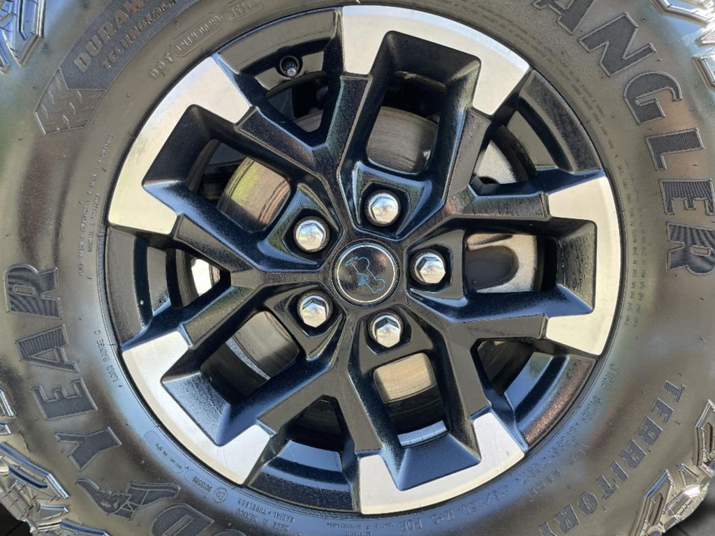 Used 2024 White/off-white Jeep Hybrid Rubicon 4XE image 25