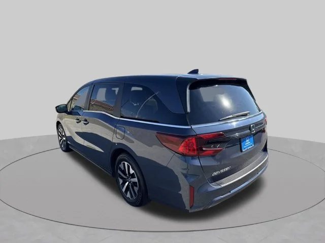 Used 2025 Silver Honda EX-L image 4