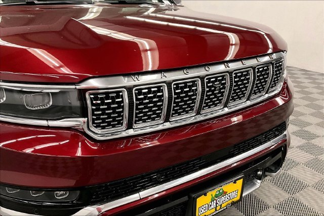 Used 2025 Velvet Red Pearlcoat Jeep Series III image 34