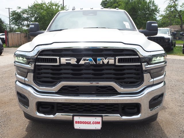 New 2025 Bright White Clearcoat RAM Tradesman image 3