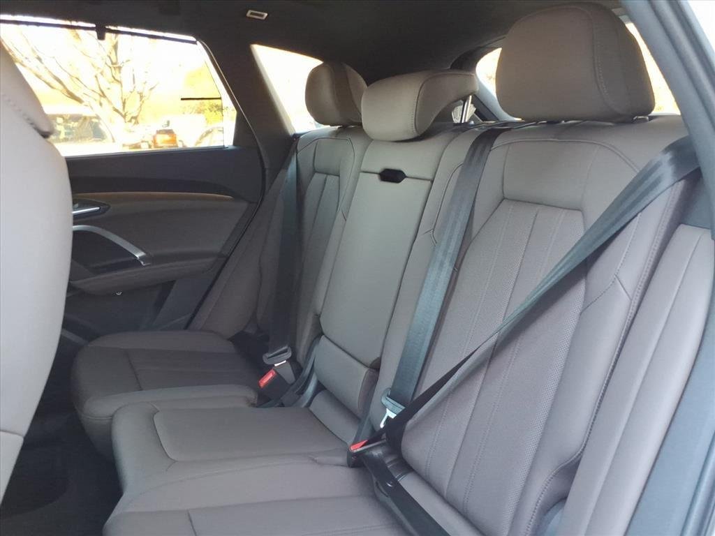 Used 2025 Glacier White Metallic Audi Premium Plus image 10