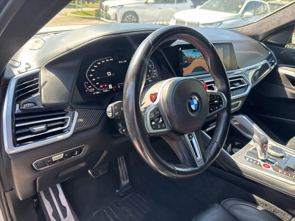 Used 2023 White BMW Base image 33