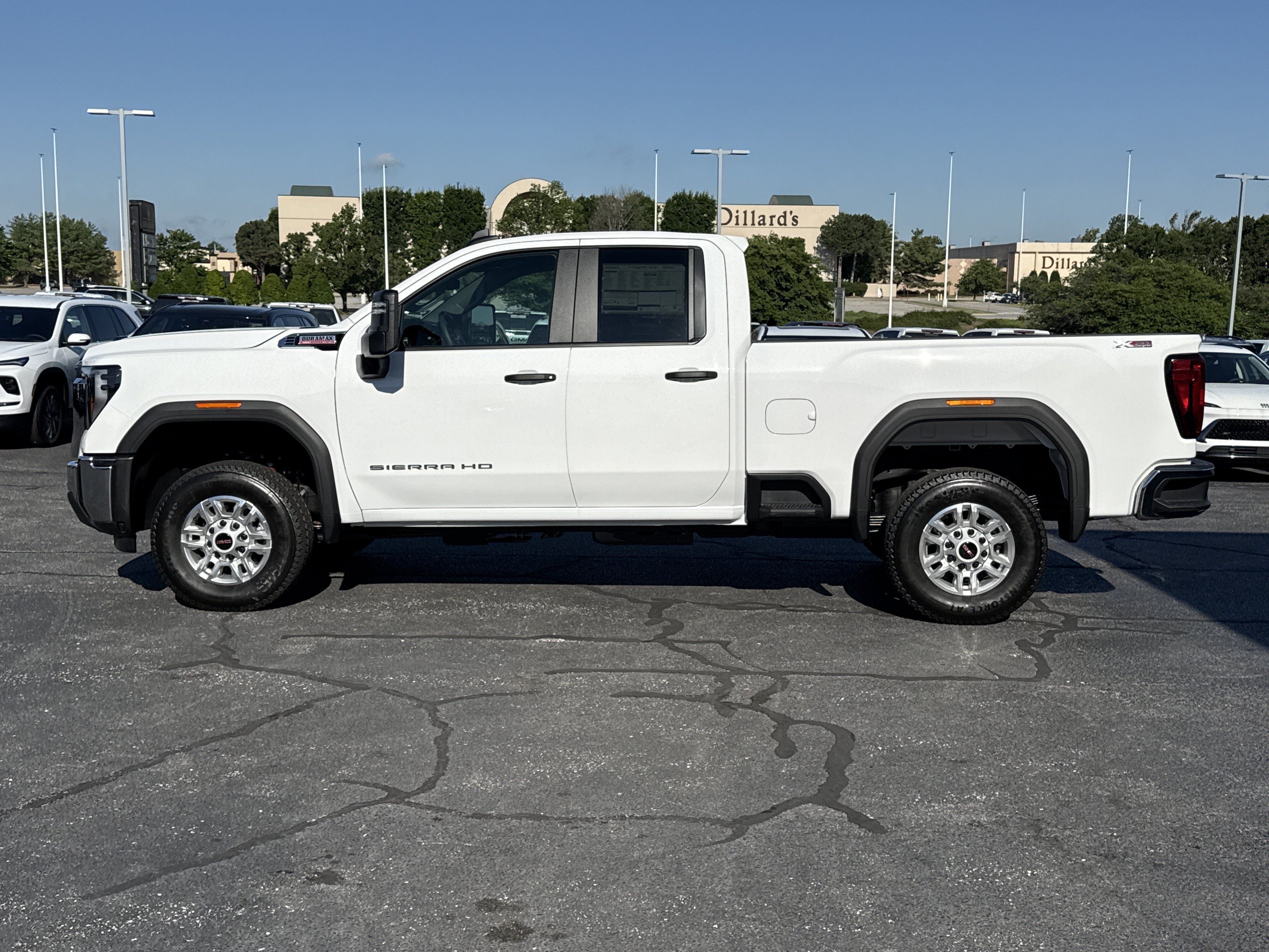 New 2026 Summit White GMC Pro image 11