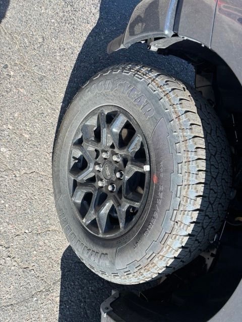 New 2026 Carbonized Gray Metallic Ford XLT image 10