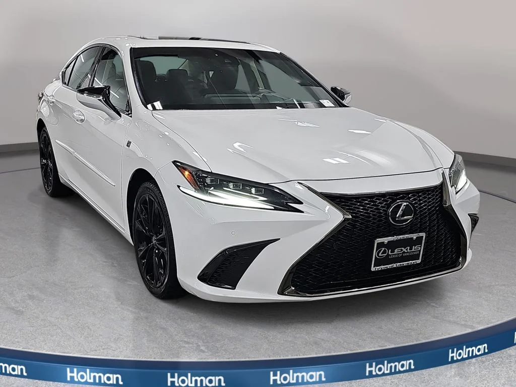 Used 2023 White Lexus 250 image 4