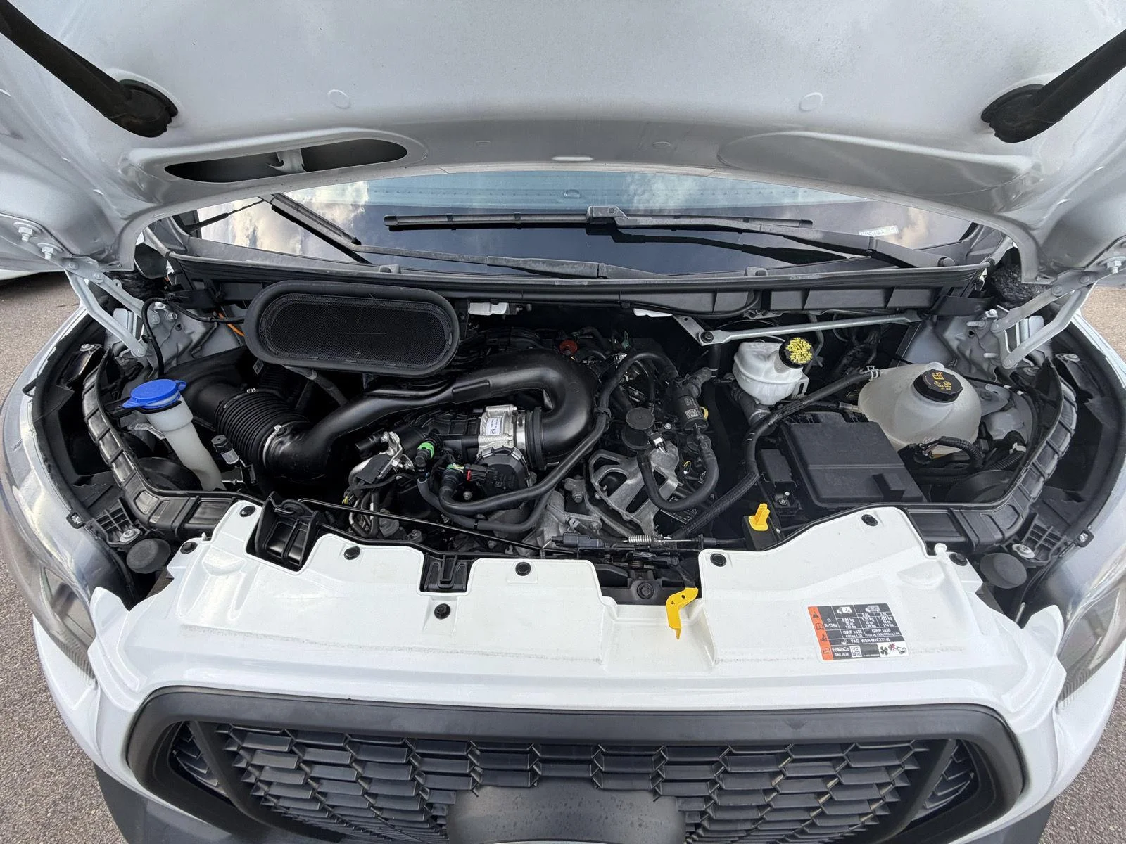Used 2023 Oxford White Ford 350 XL image 24