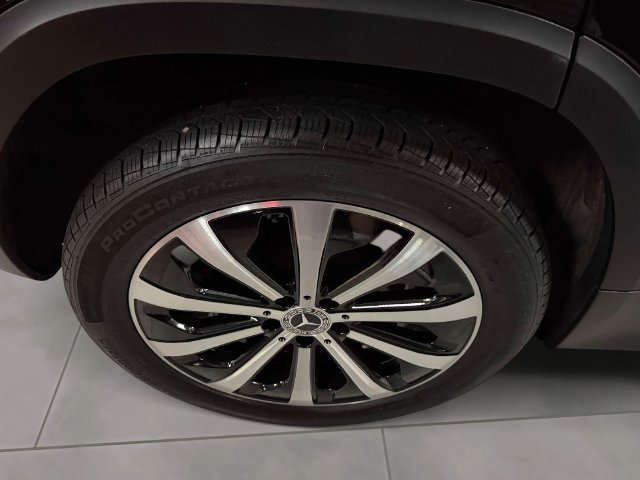 Used 2023 Black Mercedes-Benz GLB 250 image 7