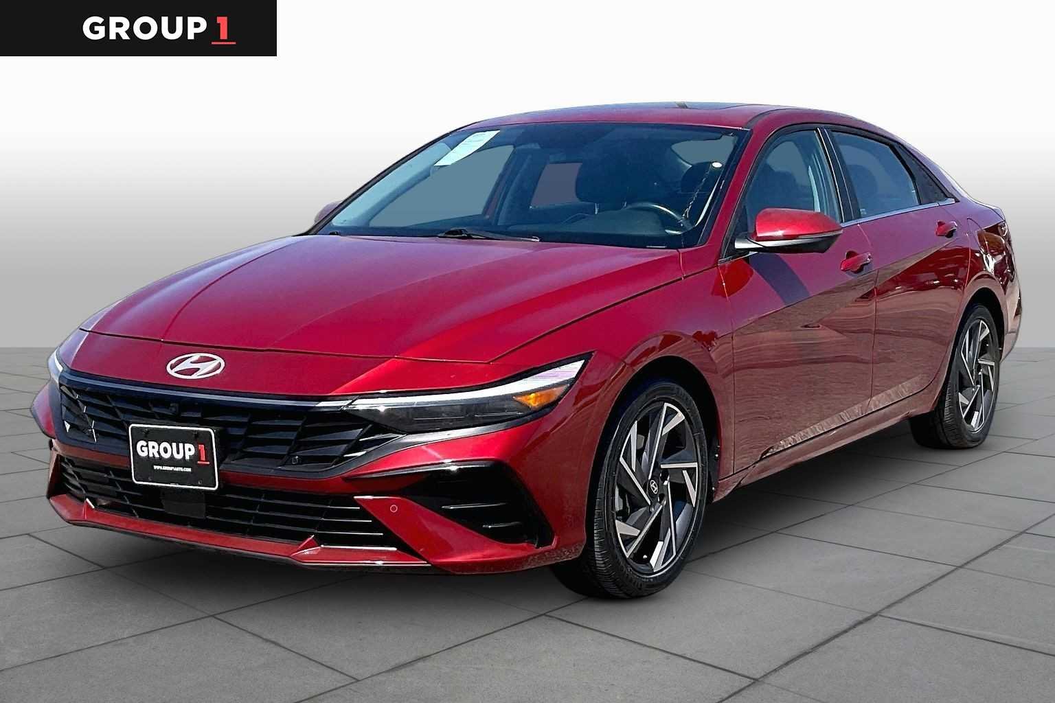 2024 Hyundai Elantra 2.0 Limited IVT's photo