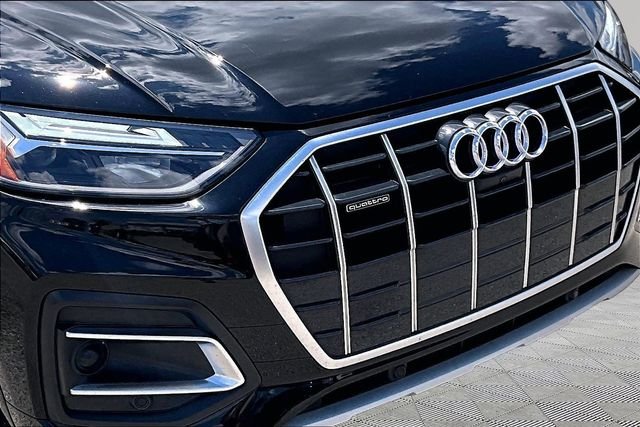 Used 2024  Audi 40 Premium Plus image 30
