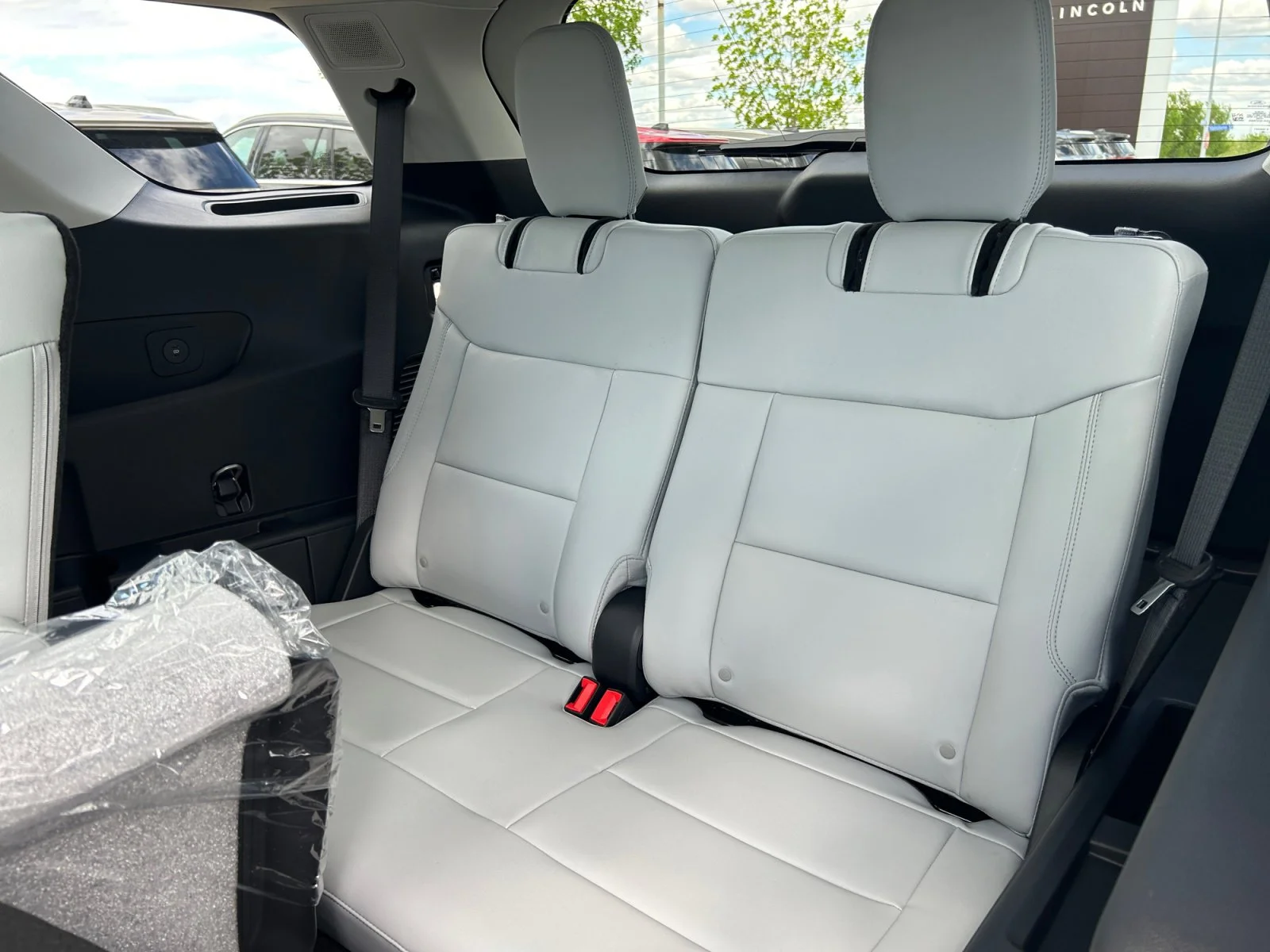 New 2026 Rapid Red Metallic Tinted Clearcoat Ford Platinum image 20