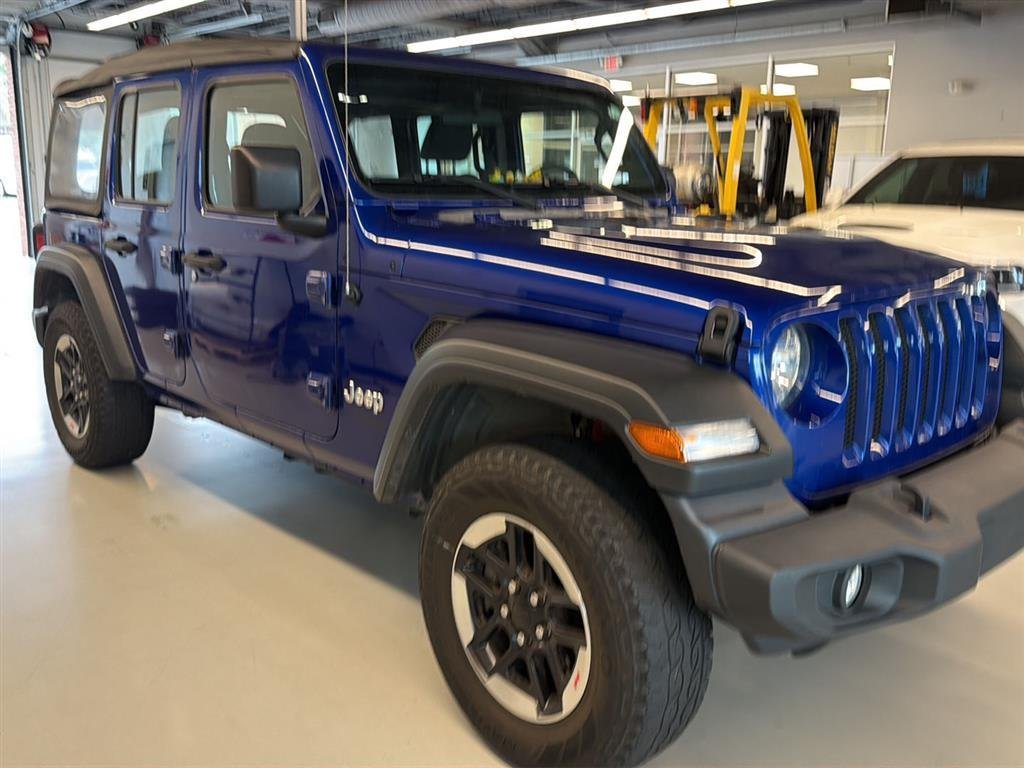Used 2019 Ocean Blue Metallic Clearcoat Jeep Sport image 2