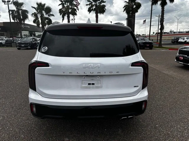 Used 2024 White Kia EX X-Line image 5