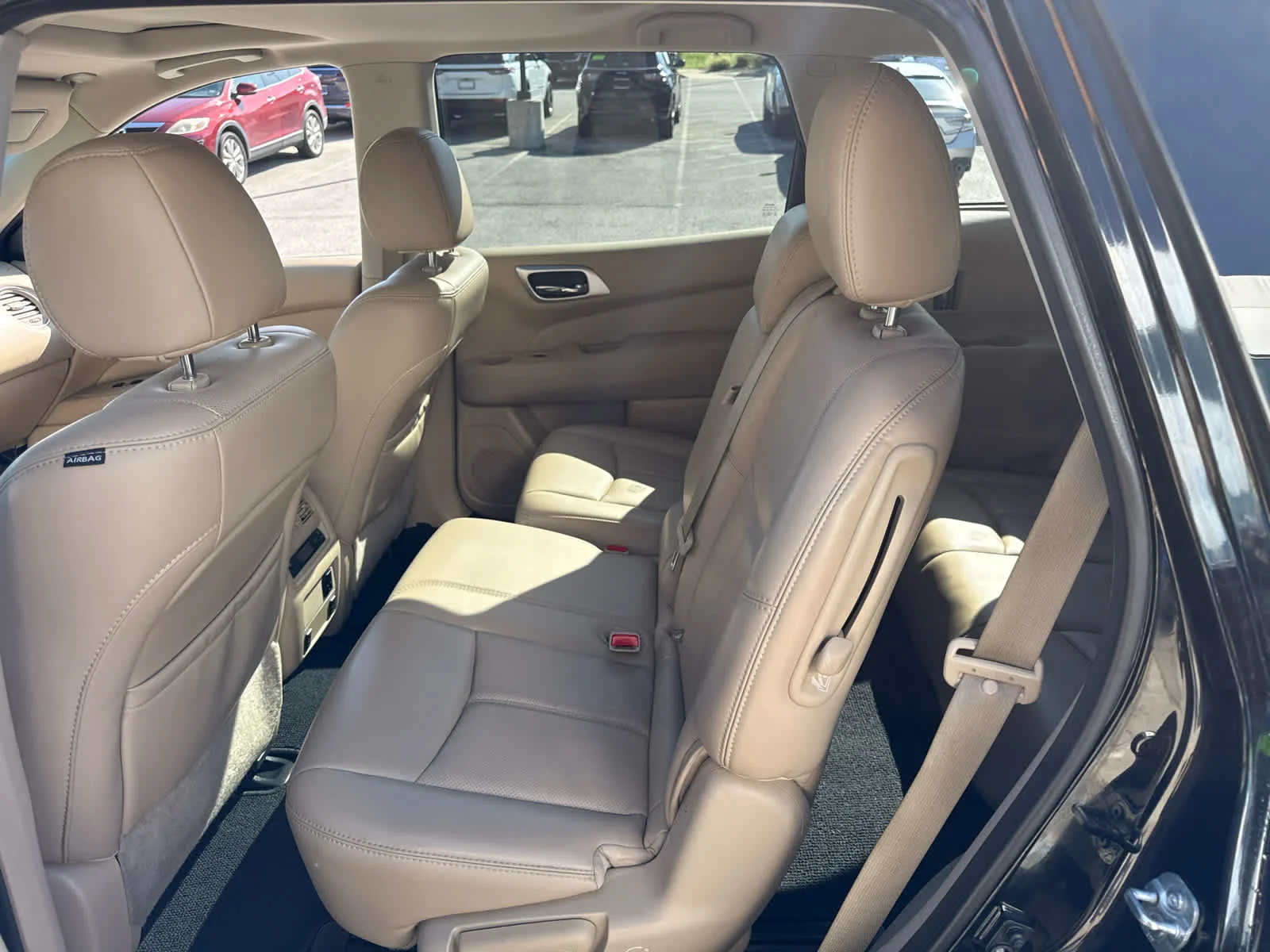 Used 2017 Magnetic Black Metallic Nissan Platinum image 10