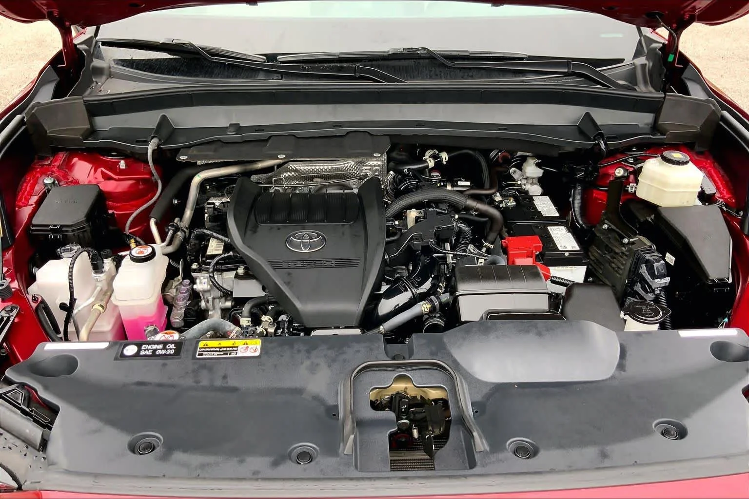 Used 2024 Ruby Flare Pearl Toyota XLE image 31