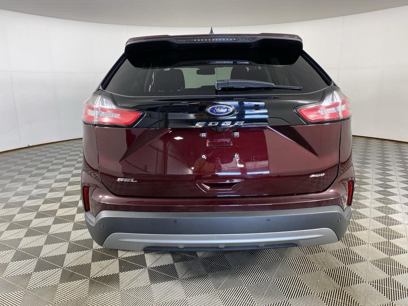Used 2024 Burgundy Velvet Metallic Tinted Clearcoat Ford SEL image 20