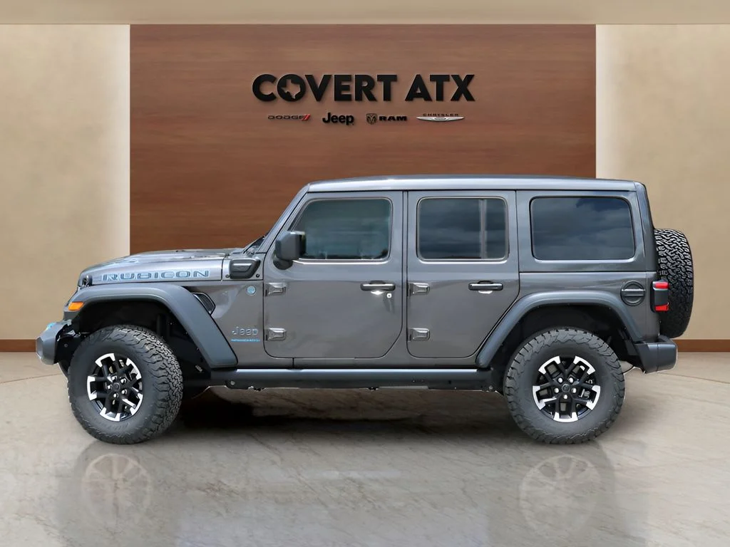 Used 2025 Gray Jeep Rubicon 4xe image 2