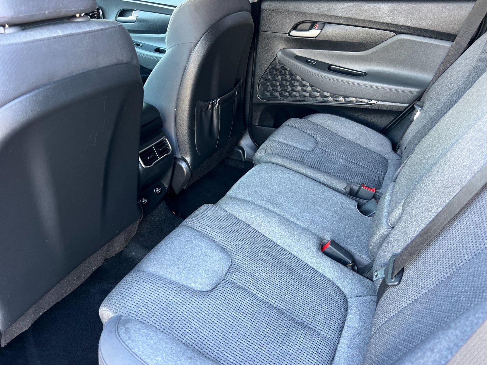 Used 2022 Gray Hyundai SEL image 11