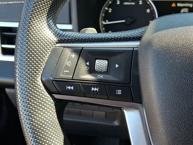 Used 2022 Black Mitsubishi ES image 21