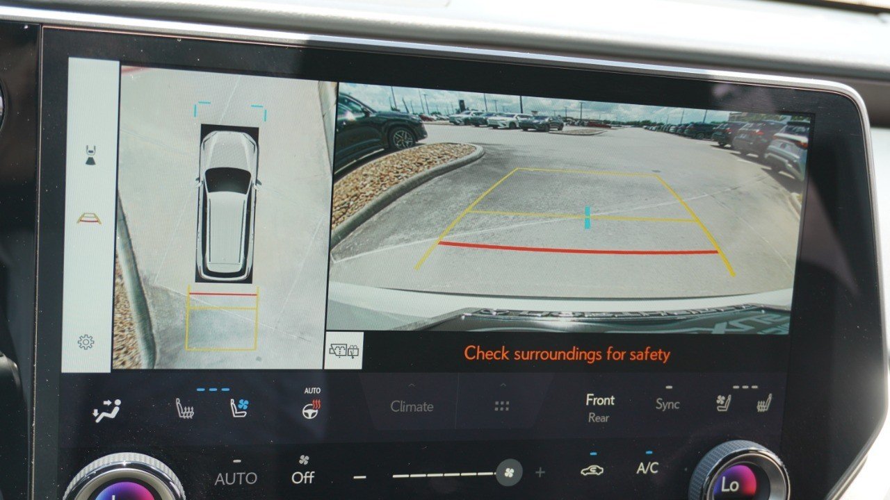 Certified Used 2026 White Lexus TX 350 Premium image 18
