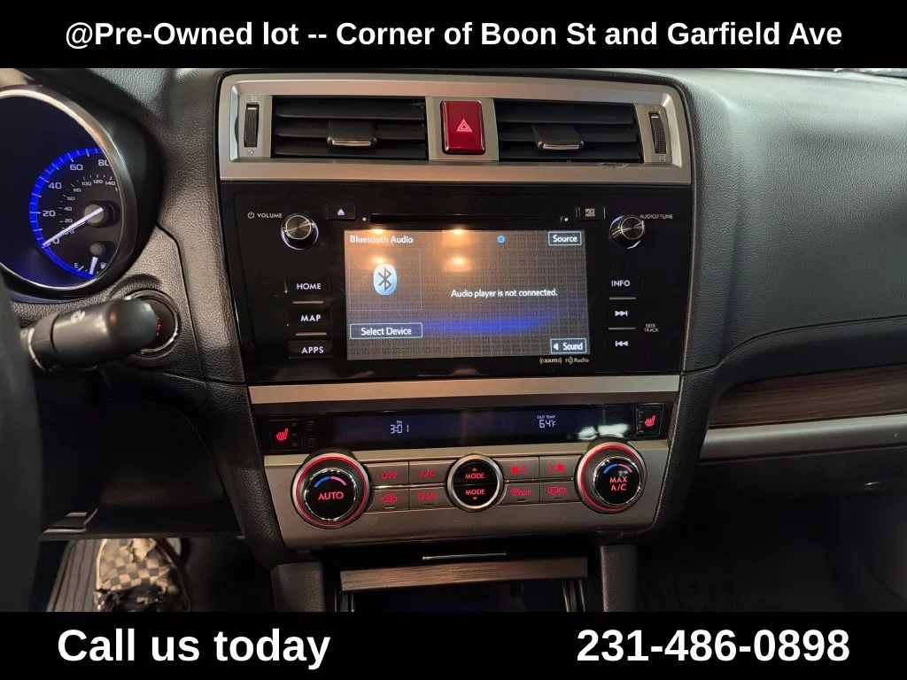 Used 2015 Silver Subaru 2.5i image 19