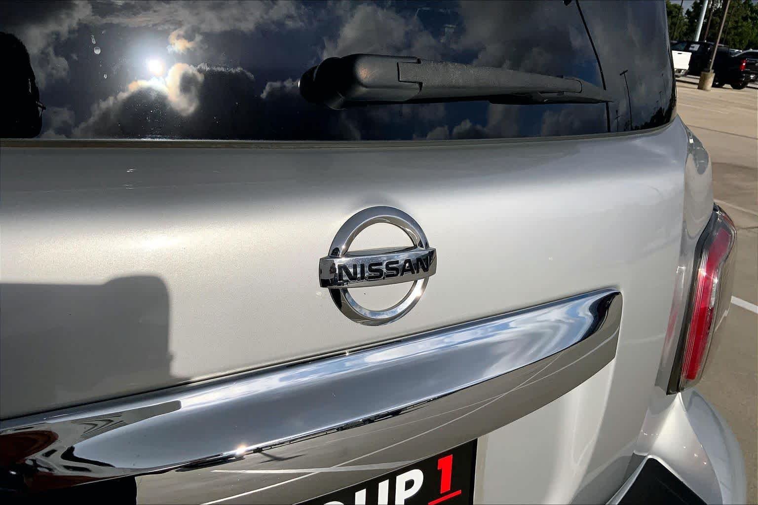 Used 2019 Brilliant Silver Metallic Nissan SV image 30