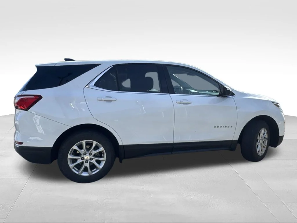 Used 2018 White Chevrolet LT image 5