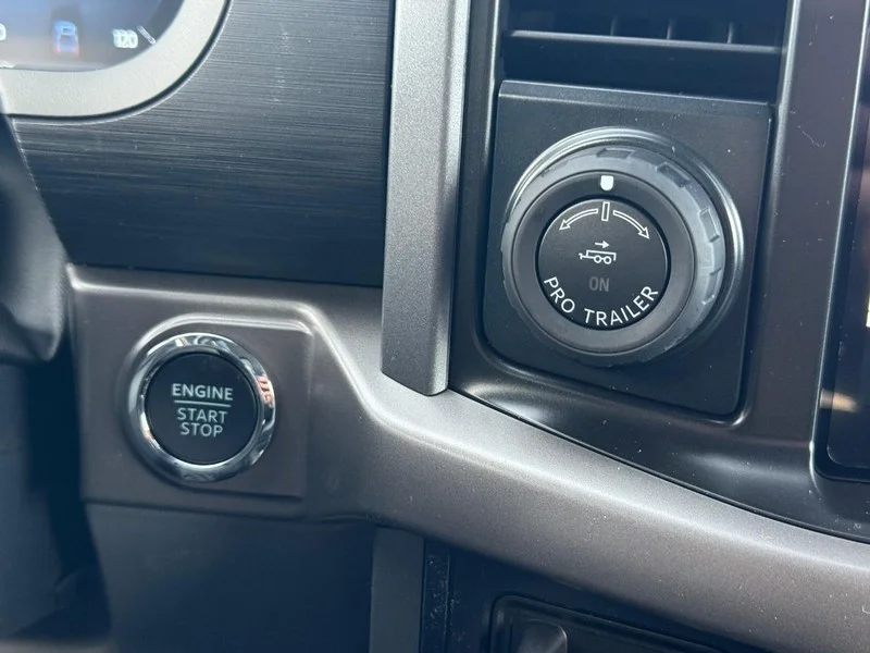 New 2026 Agate Black Metallic Ford XLT 4WD SuperCrew 5.5