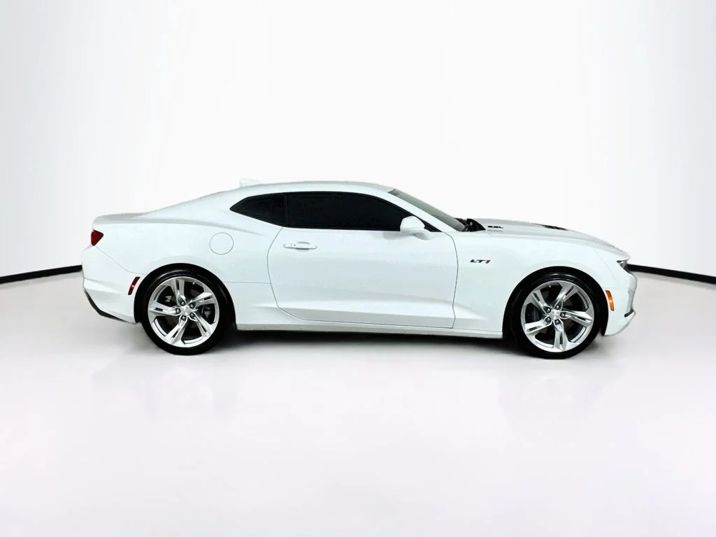 Used 2023 Summit White Chevrolet LT1 image 9