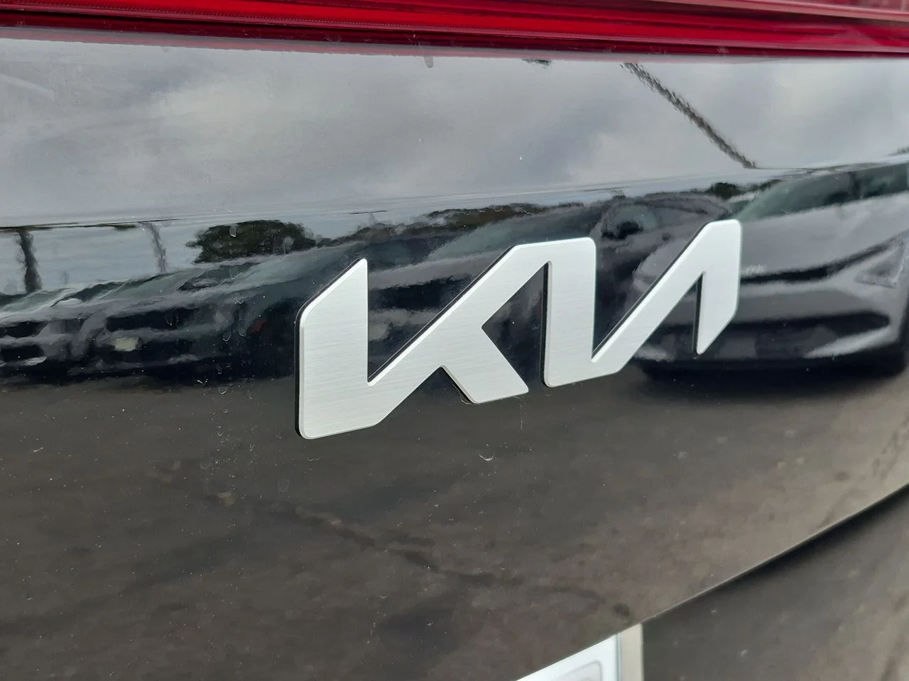 New 2026 Aurora Black Pearl Kia SX image 32