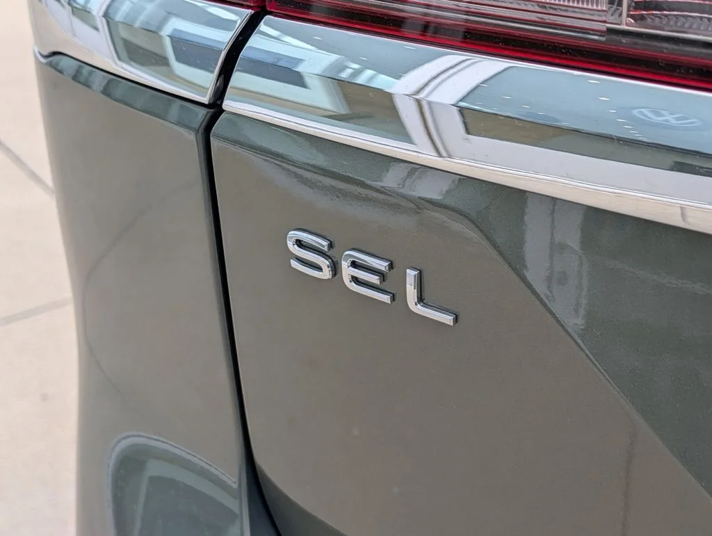 New 2026 Green Volkswagen 2.0T SEL Premium R-Line image 6
