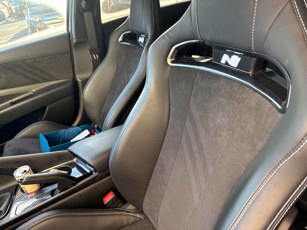 2025 Hyundai Elantra N - Photo 6