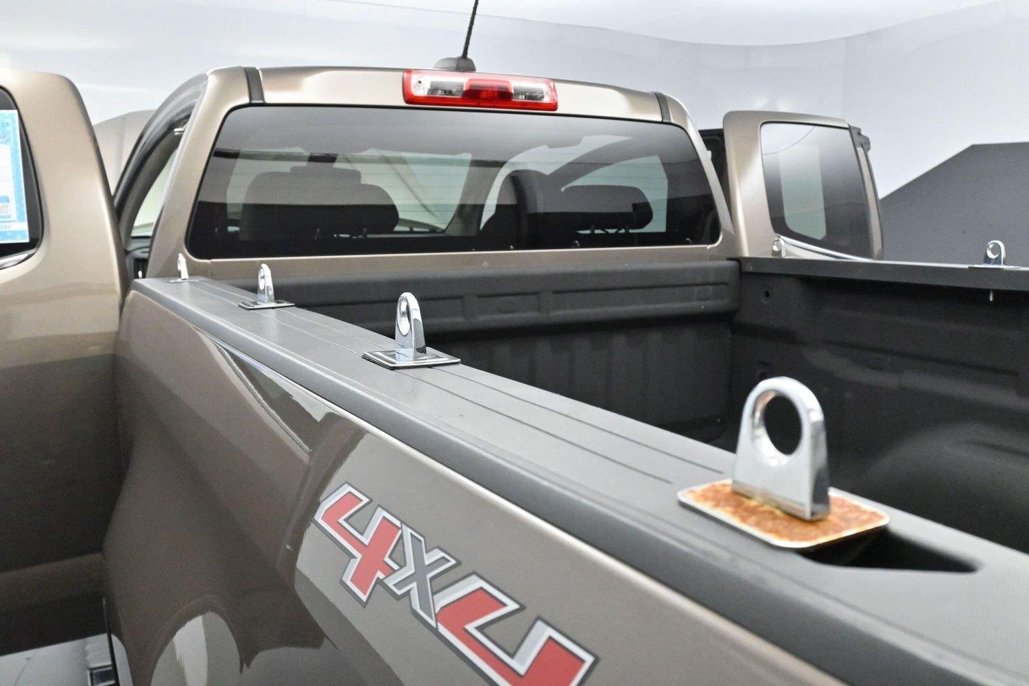 Used 2015 Brownstone Metallic Chevrolet 4WD LT image 11