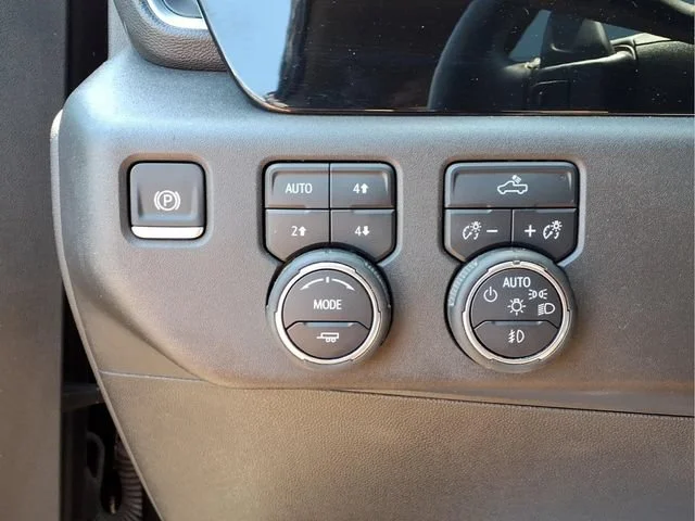 Used 2025 Black Chevrolet LT Trail Boss image 16