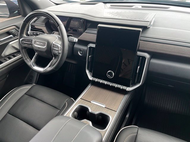 Used 2025 Ebony Twilight Metallic GMC Denali image 17