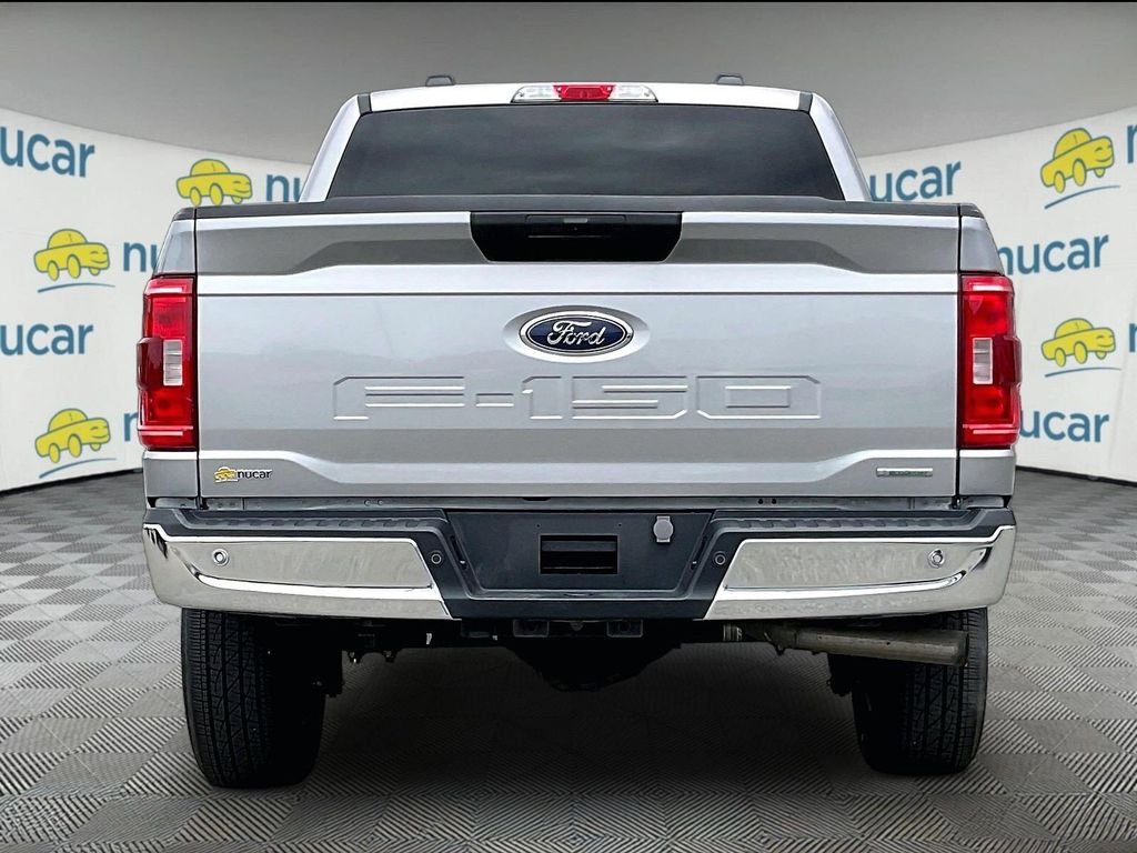 Used 2023 Silver Ford XLT image 5