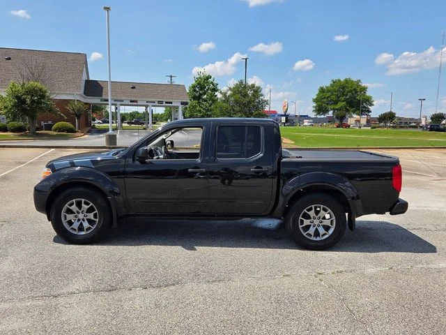 Used 2020 Magnetic Black Nissan SV image 4