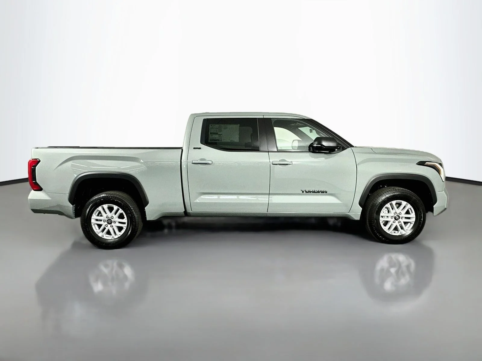 New 2026 Lunar Rock Toyota  SR5 image 8