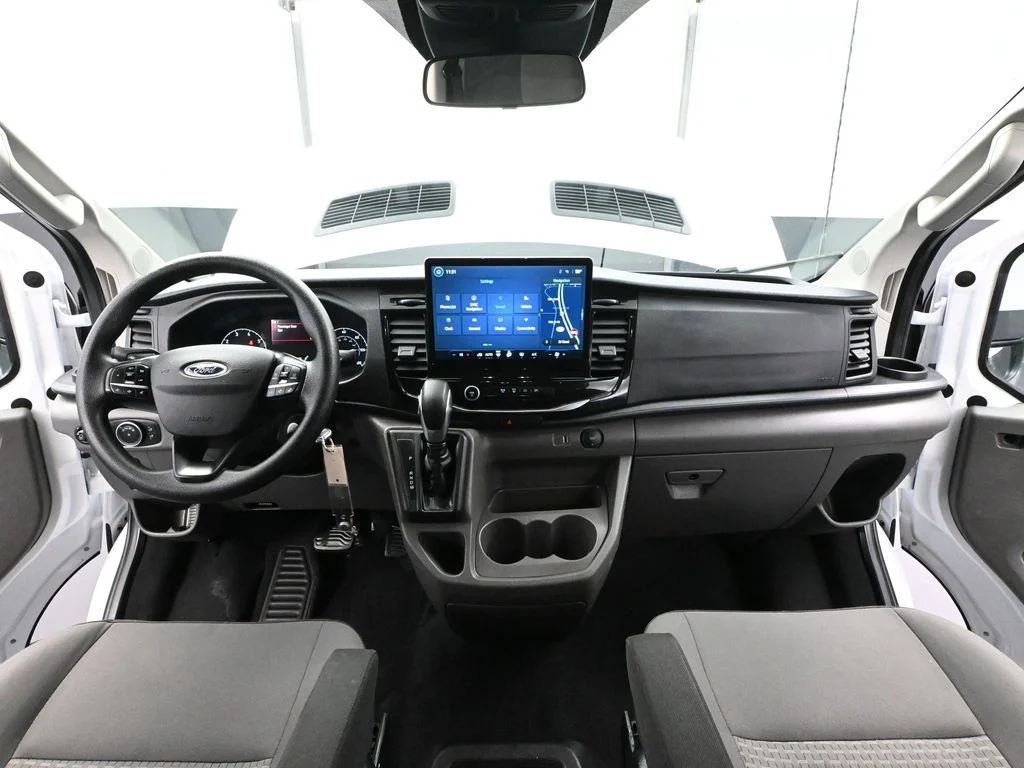 Used 2023 White Ford XLT image 23