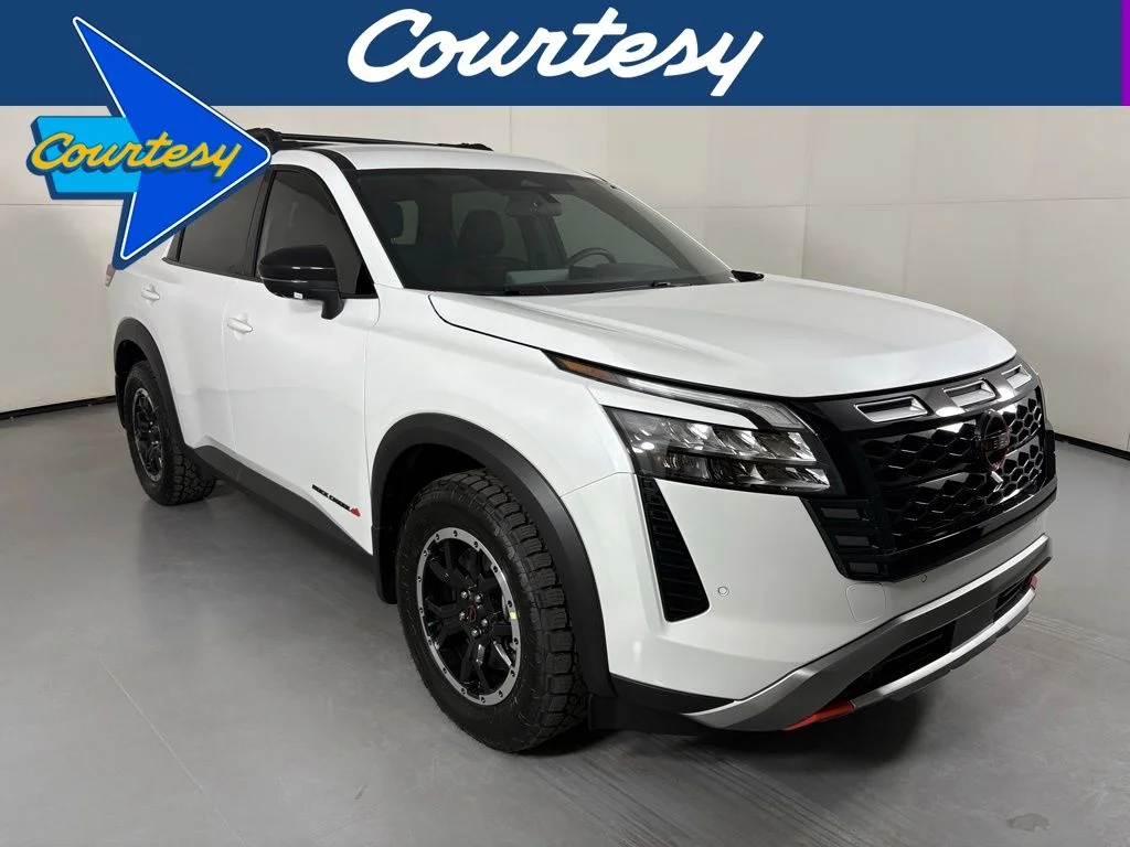 New 2026 Everest White Pearl TriCoat Nissan Rock Creek® image 1